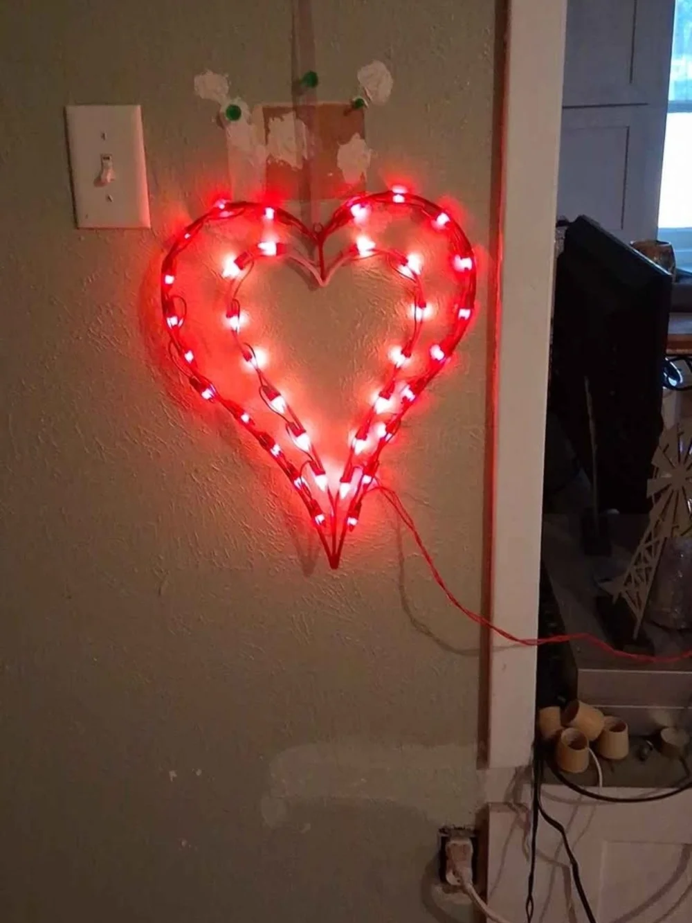 Red Heart-Shaped LED Wall Light – Holiday Home Accent